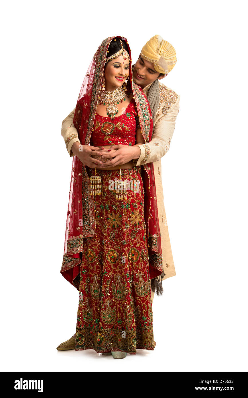 Embroidery SILK Marriage Couple Wedding Dress at Rs 22999/set in Surat |  ID: 25956922248