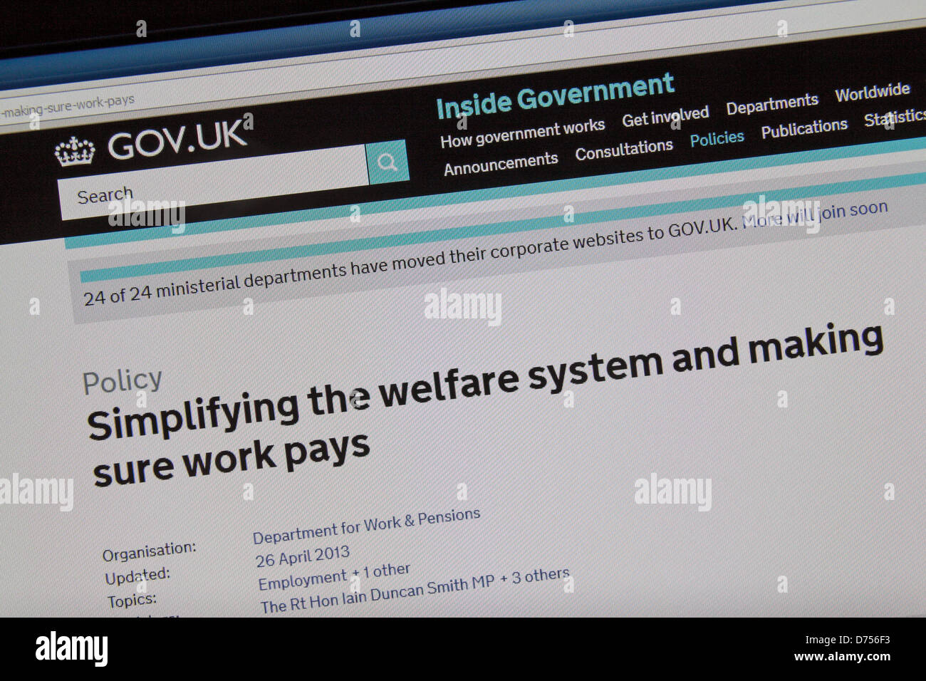 Screenshot of a UK Government (gov.uk) website page explaining Government Policy for the new Universal Credit (roll out started 29th April 2013), introduced to replace several current benefits. Stock Photo