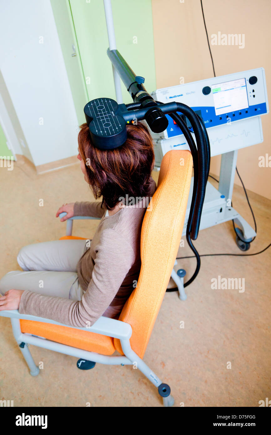 Transcranial stimulation (TMS) applying pulse on the