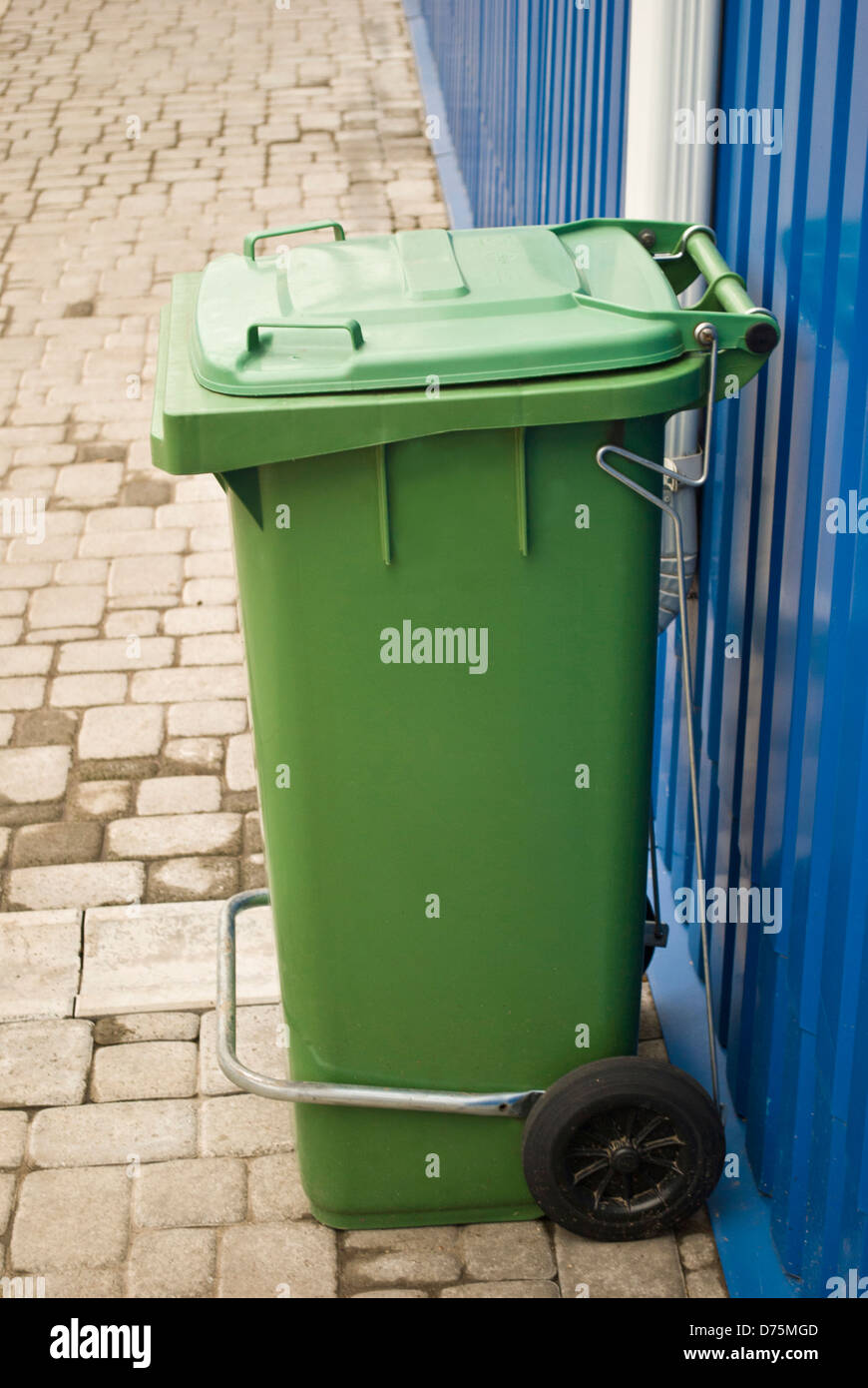 Green trash can Stock Photo Alamy