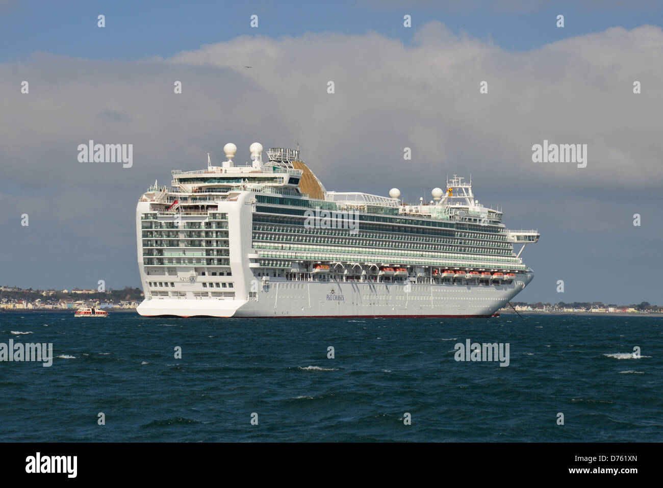 P O Azura Cruise Ship Anchored Off Saint Peter Port Guernsey Bailiwick Of Guernsey Channel Islands Stock Photo Alamy