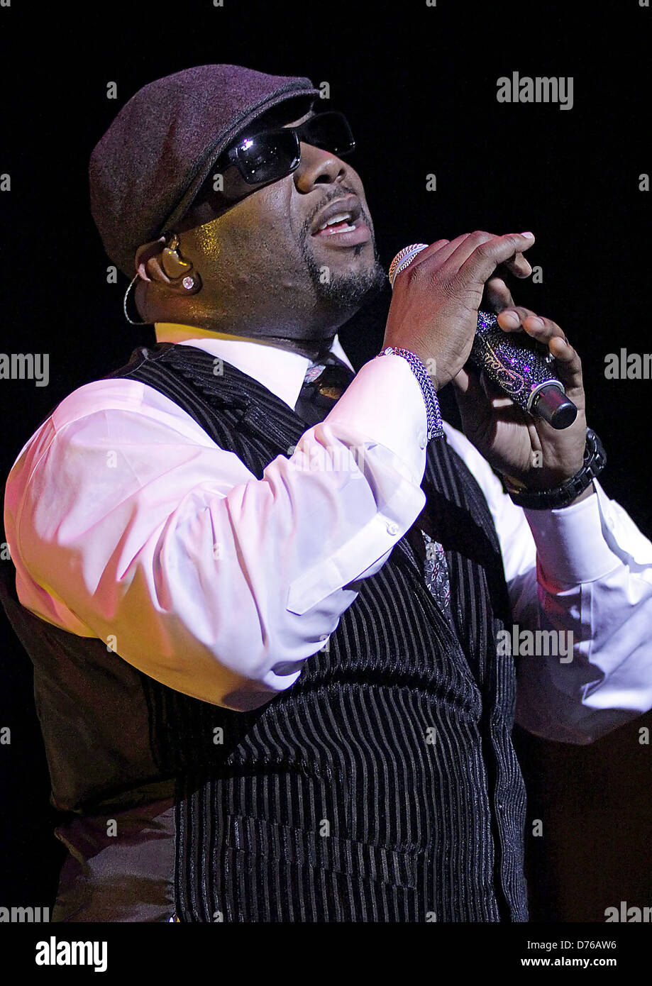 Wanya morris hi-res stock photography and images - Alamy