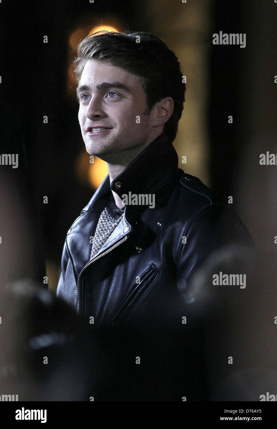 Daniel Radcliffe interviewed on the celebrity news programme 'Extra' at