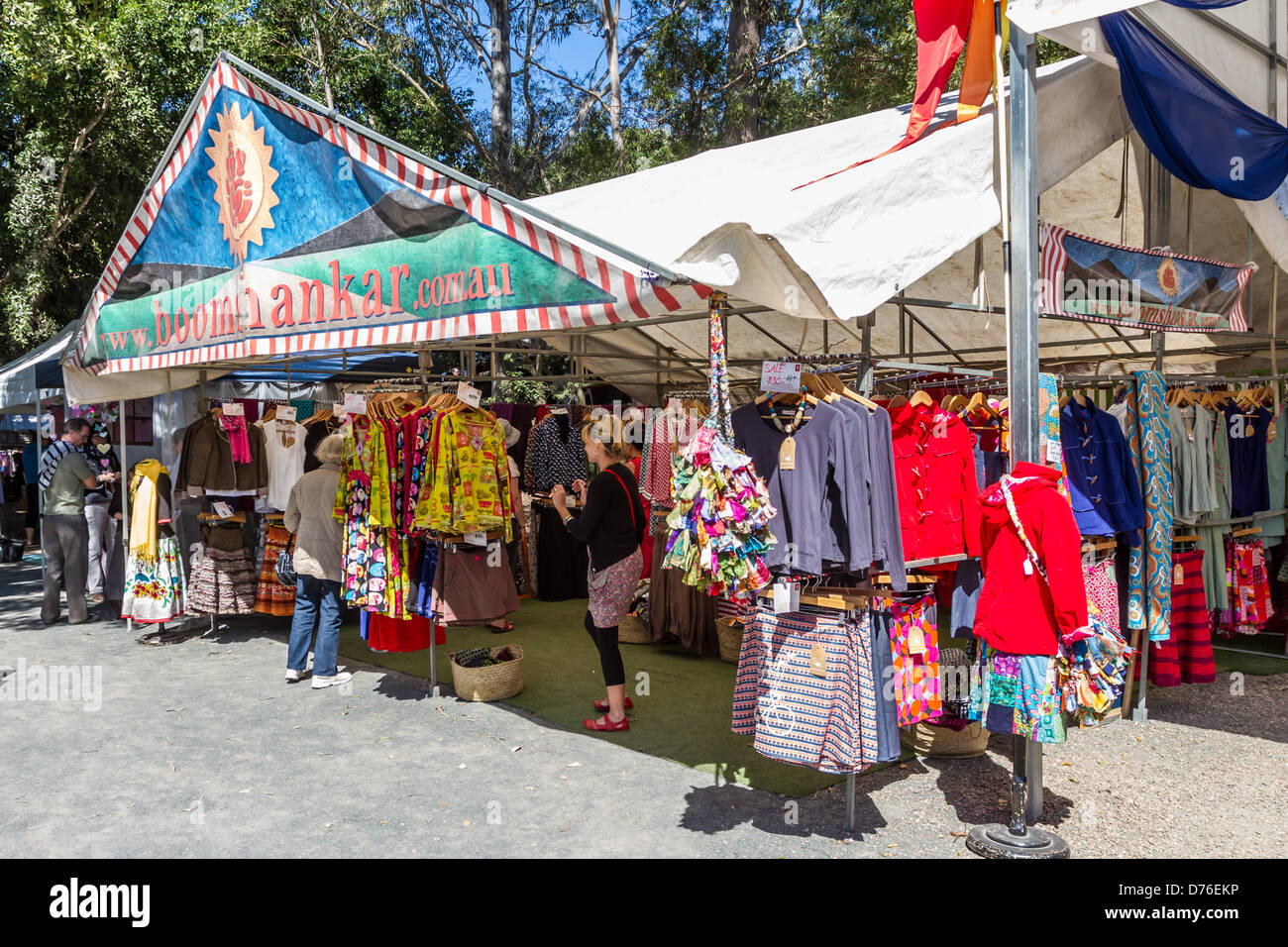 Eumundi Market craft and clothing stall Stock Photo