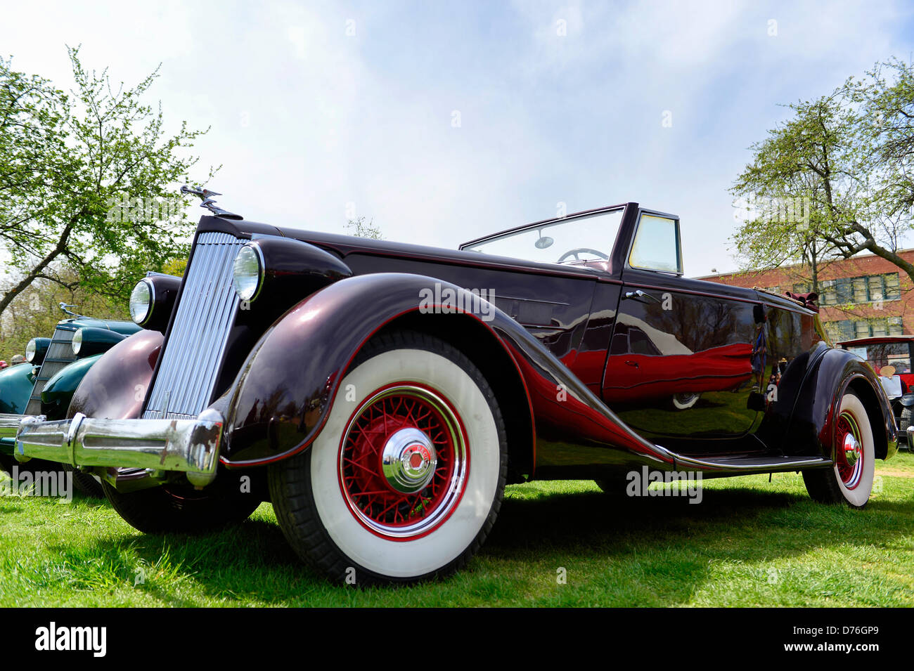 564 New Look Bayside historical society fort totten antique car show for Collection