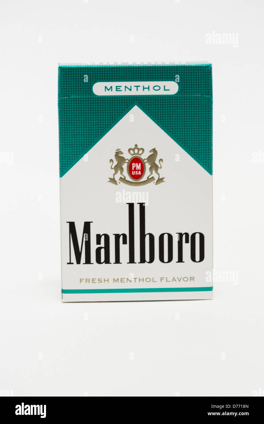 A pack of Marlboro Menthol cigarettes Stock Photo - Alamy