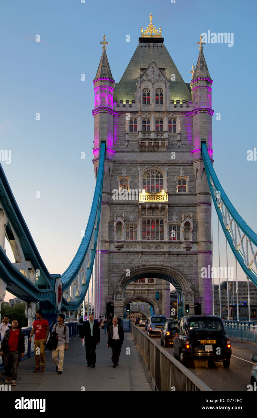 London, United Kingdom, car traffic on the Tower Bridge at sunset Stock Photo