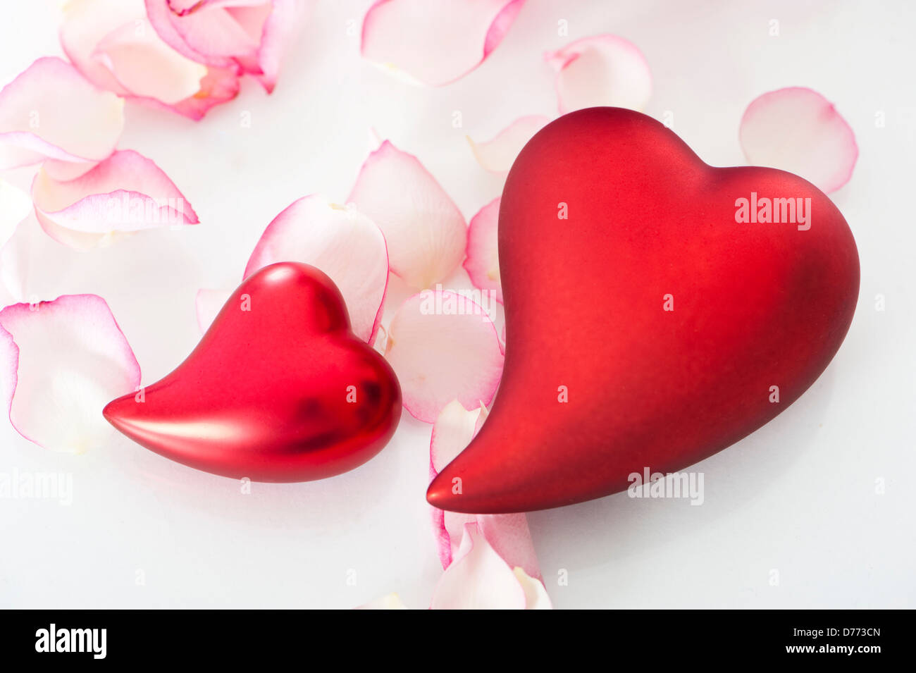 Hearts with roses isolated on white Stock Photo - Alamy