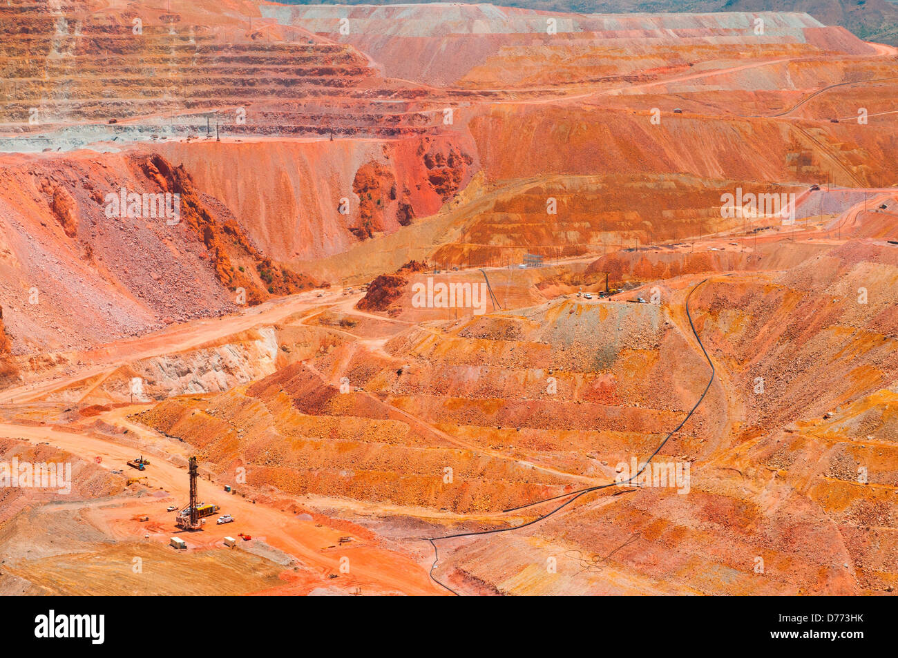 The open-pit Morenci Mine in Morenci Arizona largest copper mine in North  America one largest in world. It also mines gold Stock Photo - Alamy