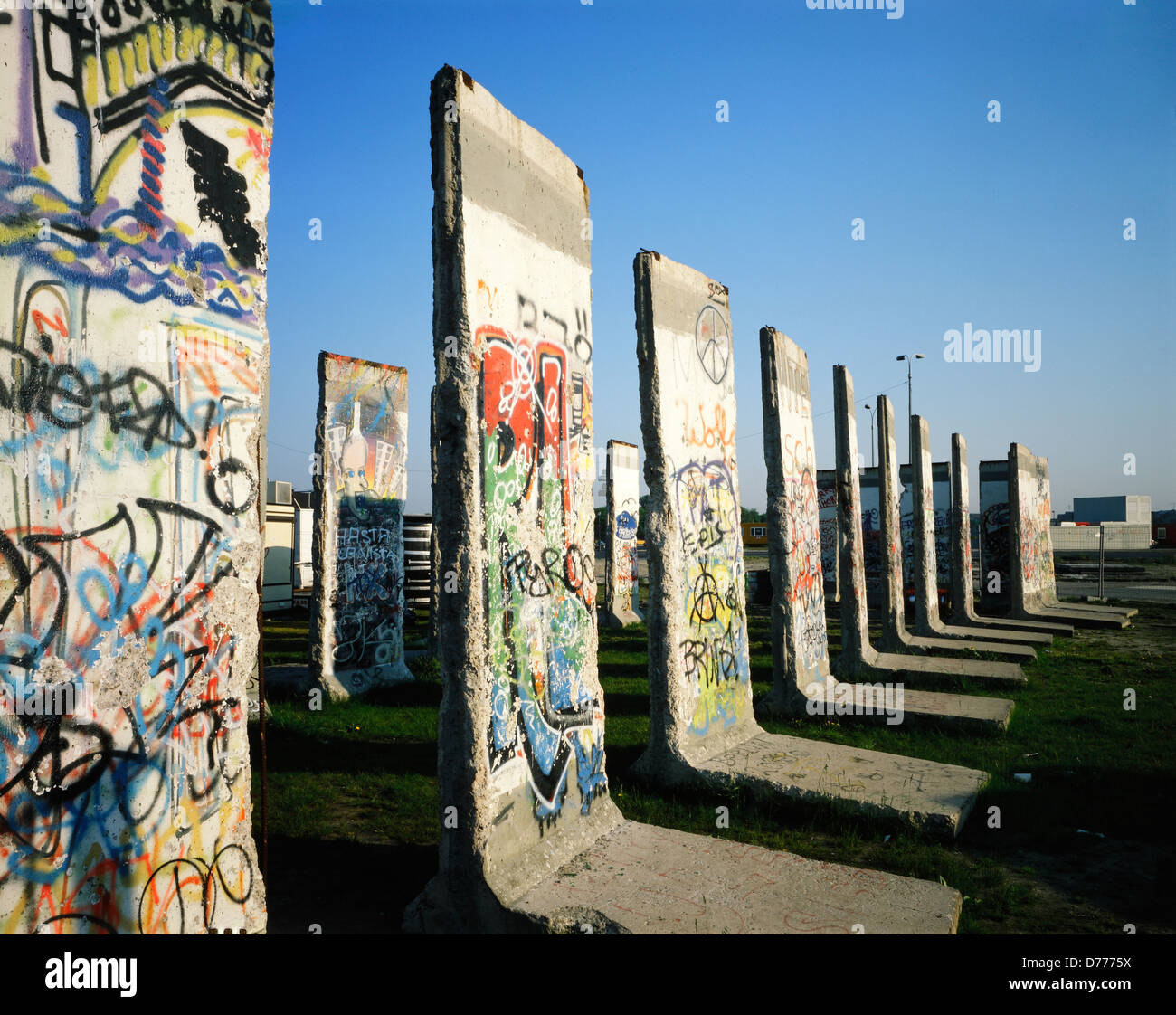 Wall segments hires stock photography and images Alamy