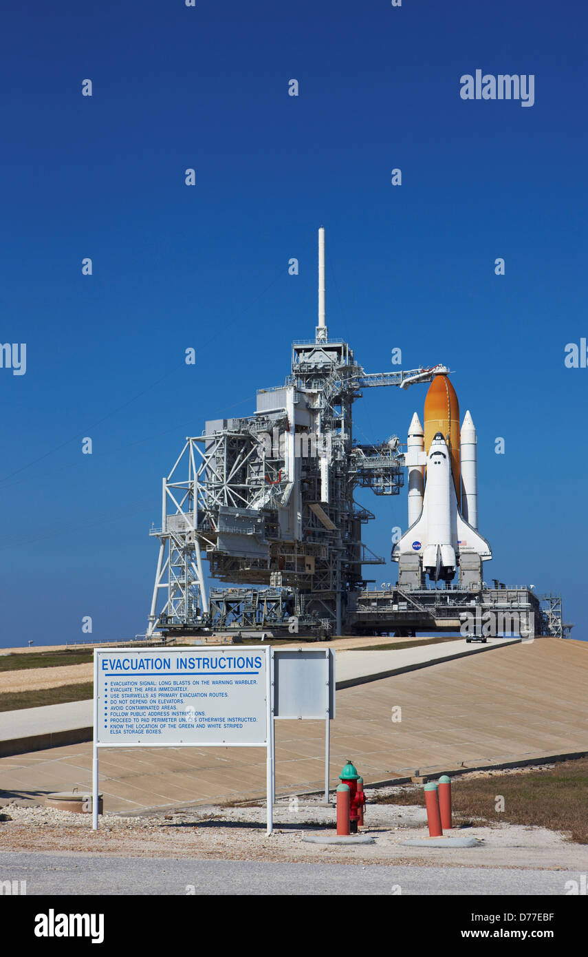 Space Shuttle Endeavour poised to launch on Space Transportation System 130 Rotating Service Structure rolled back sign Stock Photo