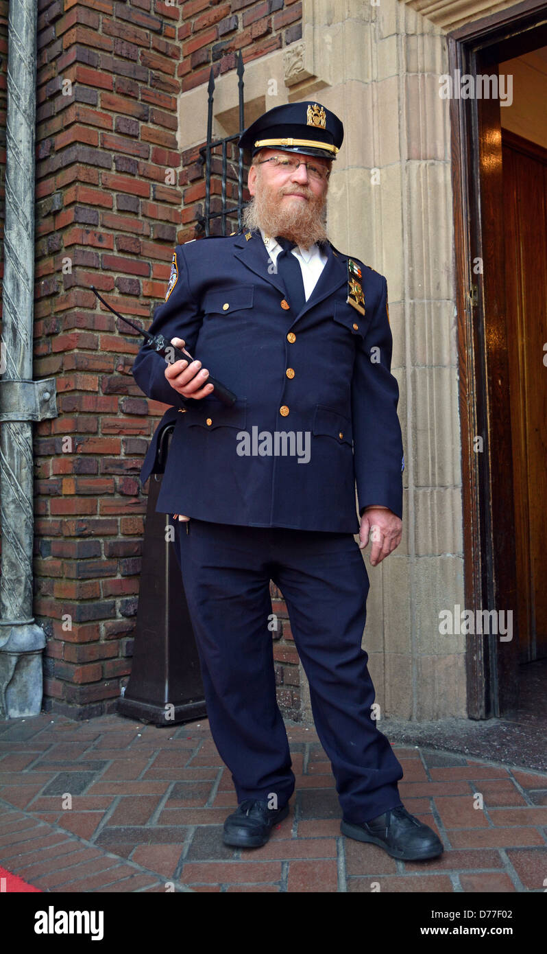 17 year veteran New York City auxiliary policeman at the Lag B'Omer ...