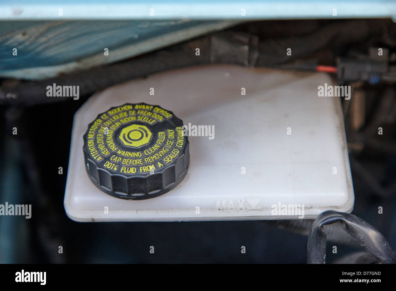 Brake fluid reservoir hires stock photography and images Alamy