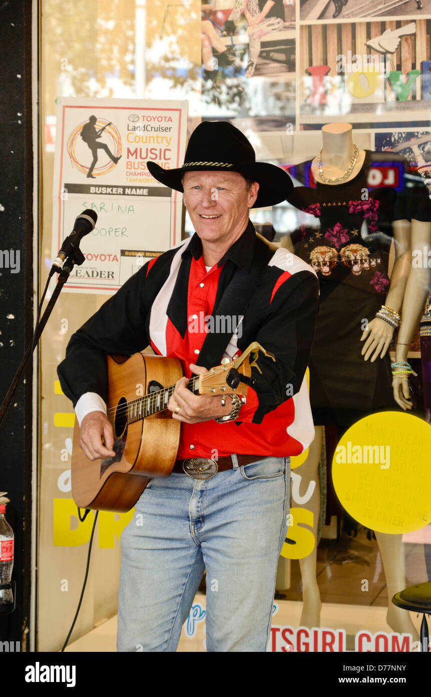 Cowboy busker singing, Tamworth Country Music Festival Stock Photo