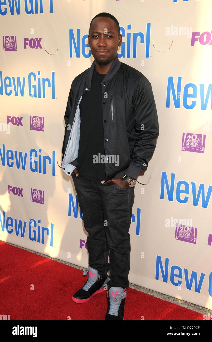 Lamorne morris new girl hi-res stock photography and images - Alamy