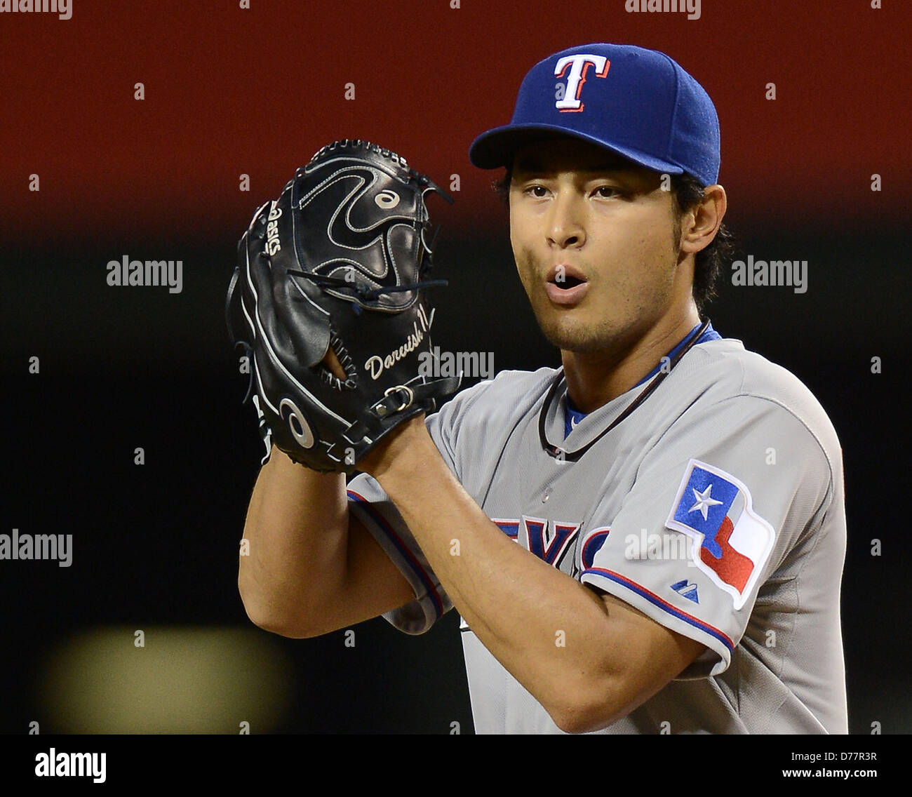 Texas rangers stadium hi-res stock photography and images - Alamy