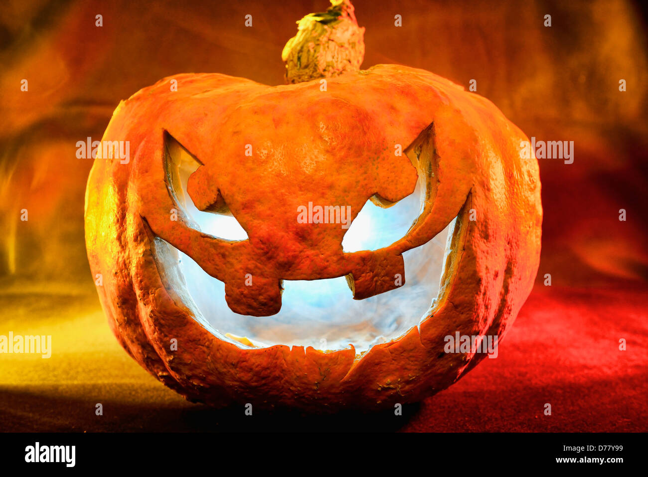 Symbolic of halloween hi-res stock photography and images - Alamy