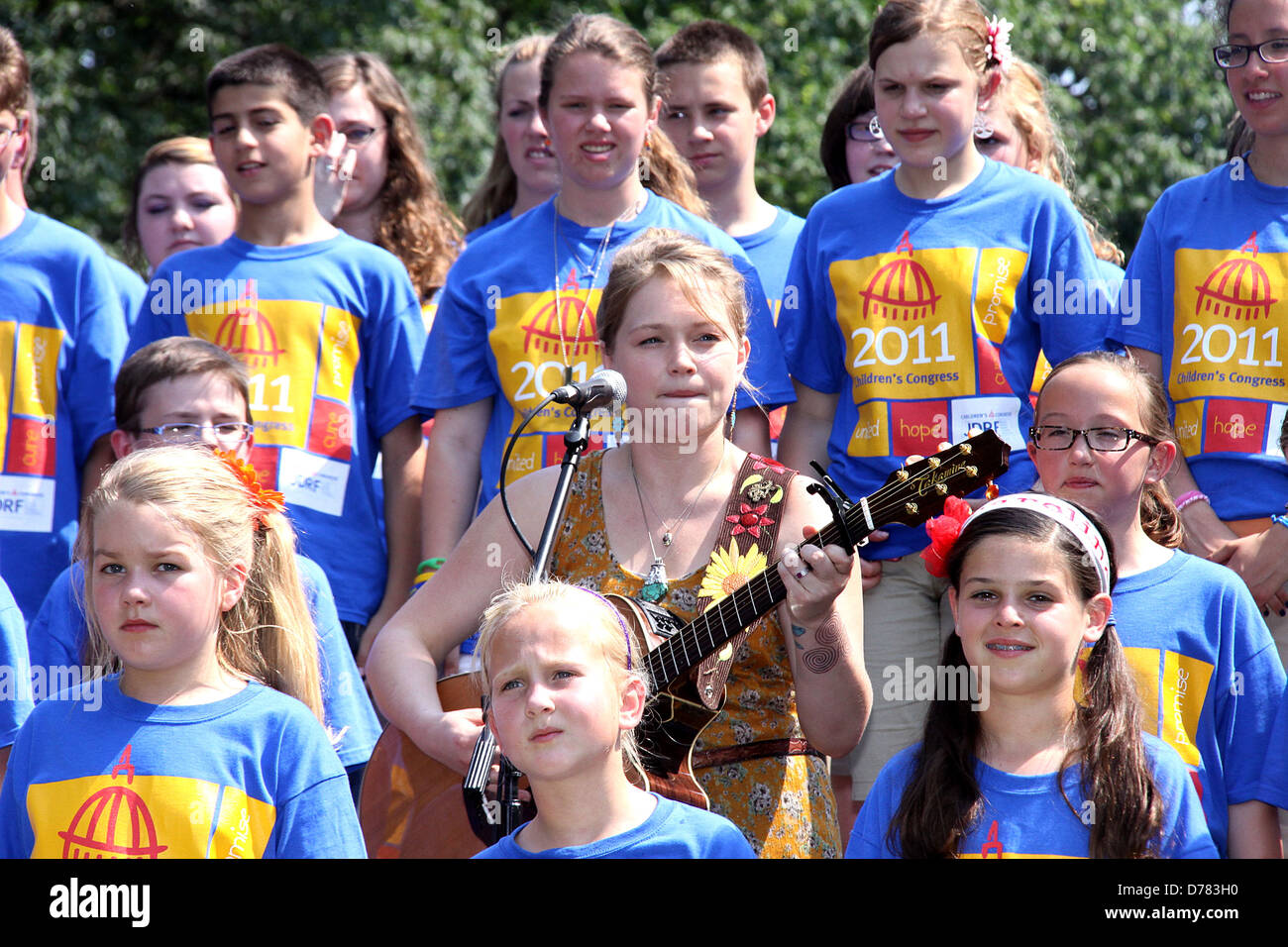 Crystal Bowersox performed 'Promise to Remember Me' on Capitol Hill as part of the 2011 Juvenile Diabetes Research Foundation Stock Photo