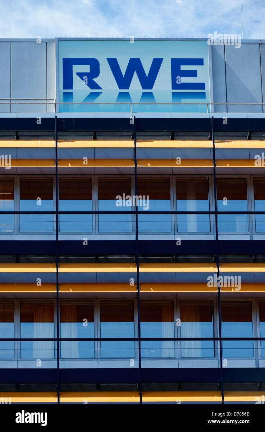 Logo Rwe Stock Photos Logo Rwe Stock Images Alamy