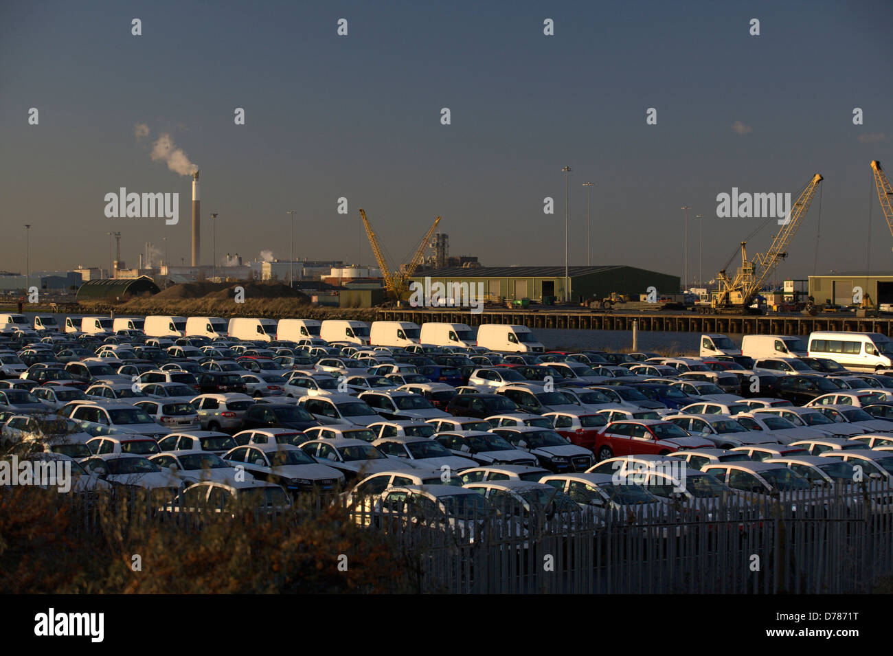 Grimsby docks hires stock photography and images Alamy