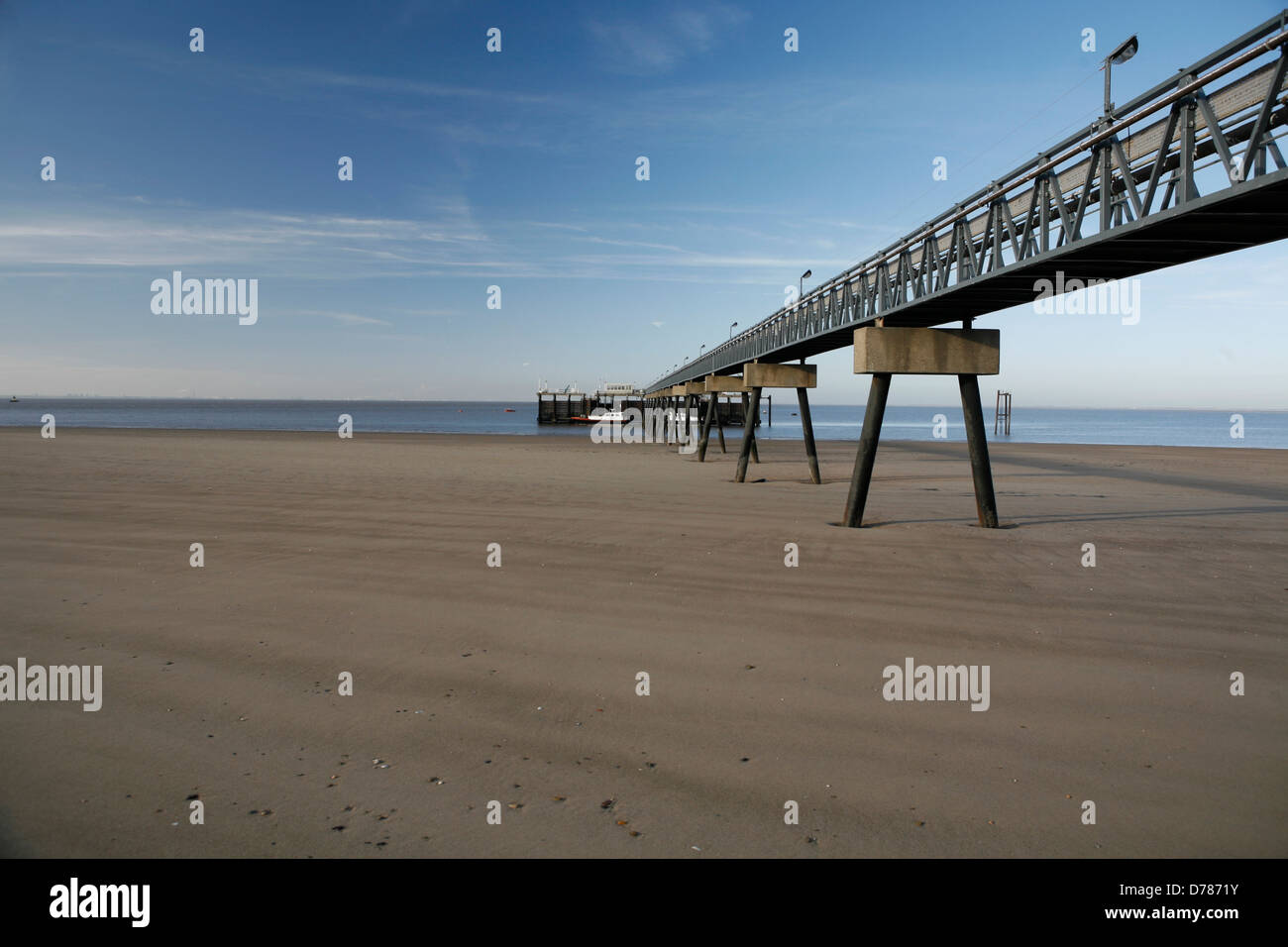 Spurn Point (or Spurn Head ) is a narrow sand spit on the tip of the coast of the East Riding of Yorkshire, UK Stock Photo