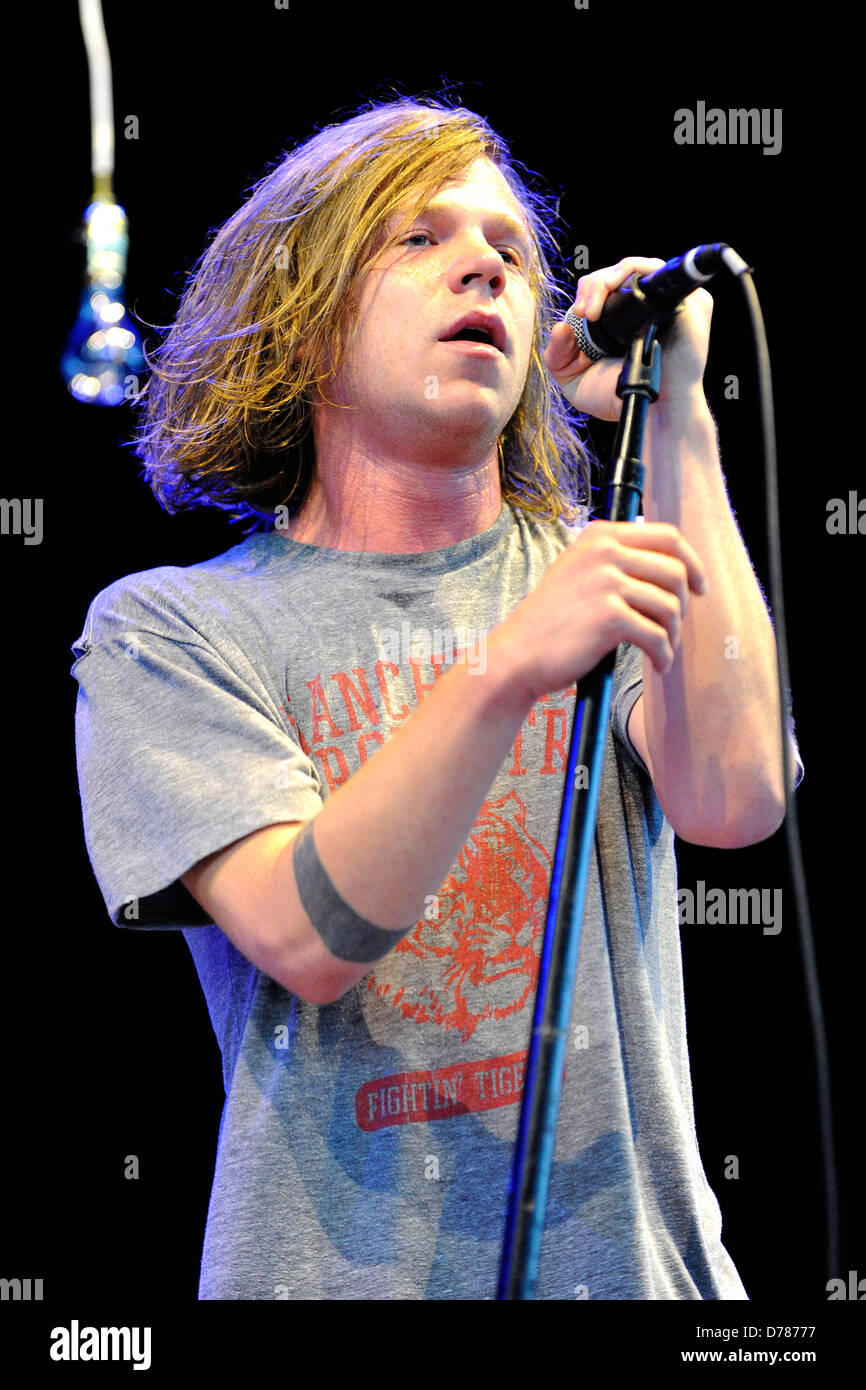 Matthew Shultz Cage The Elephant performs on stage at the Molson Canadian  Amphitheatre Toronto, Canada - 07.07.11 Stock Photo - Alamy