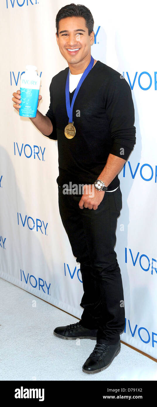 Mario Lopez, at the Ivory Brand 'Reinvention' launch at the Metropolitan Pavilion. New York City, USA - 07.11.11 Stock Photo