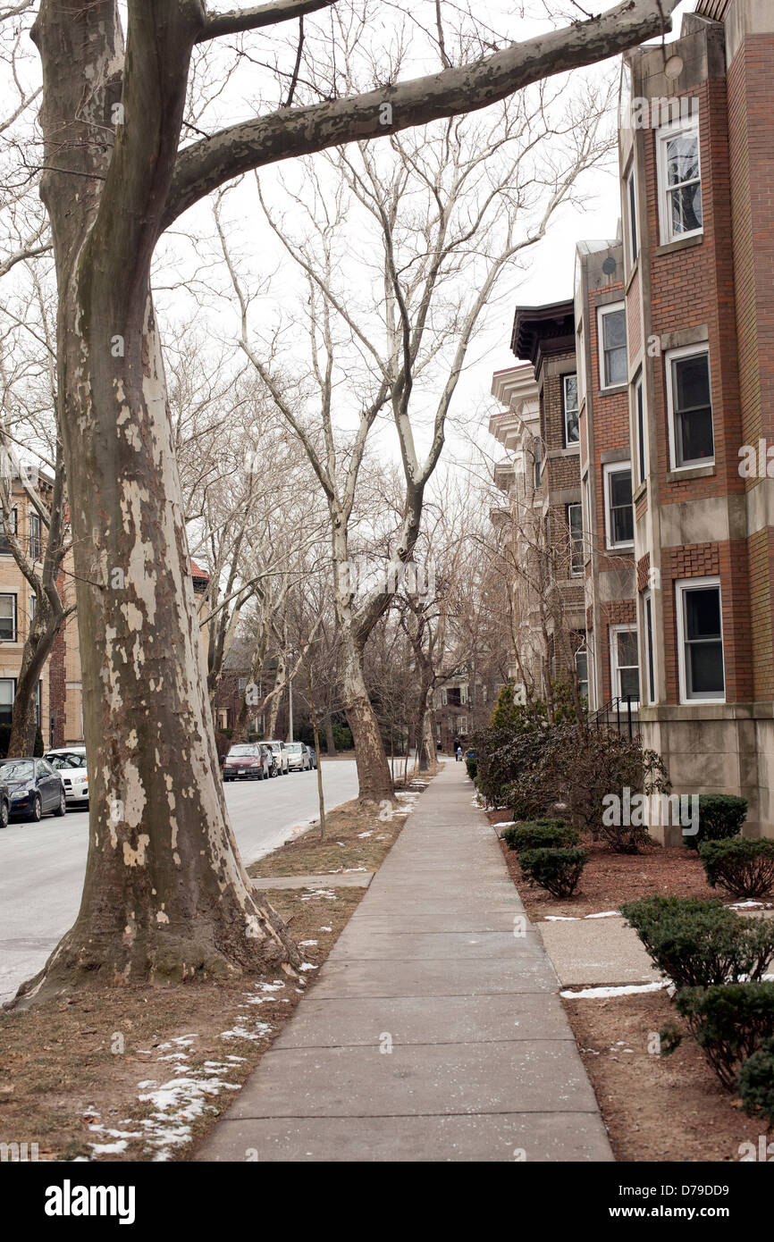 Brick apartment buildings hires stock photography and images Alamy