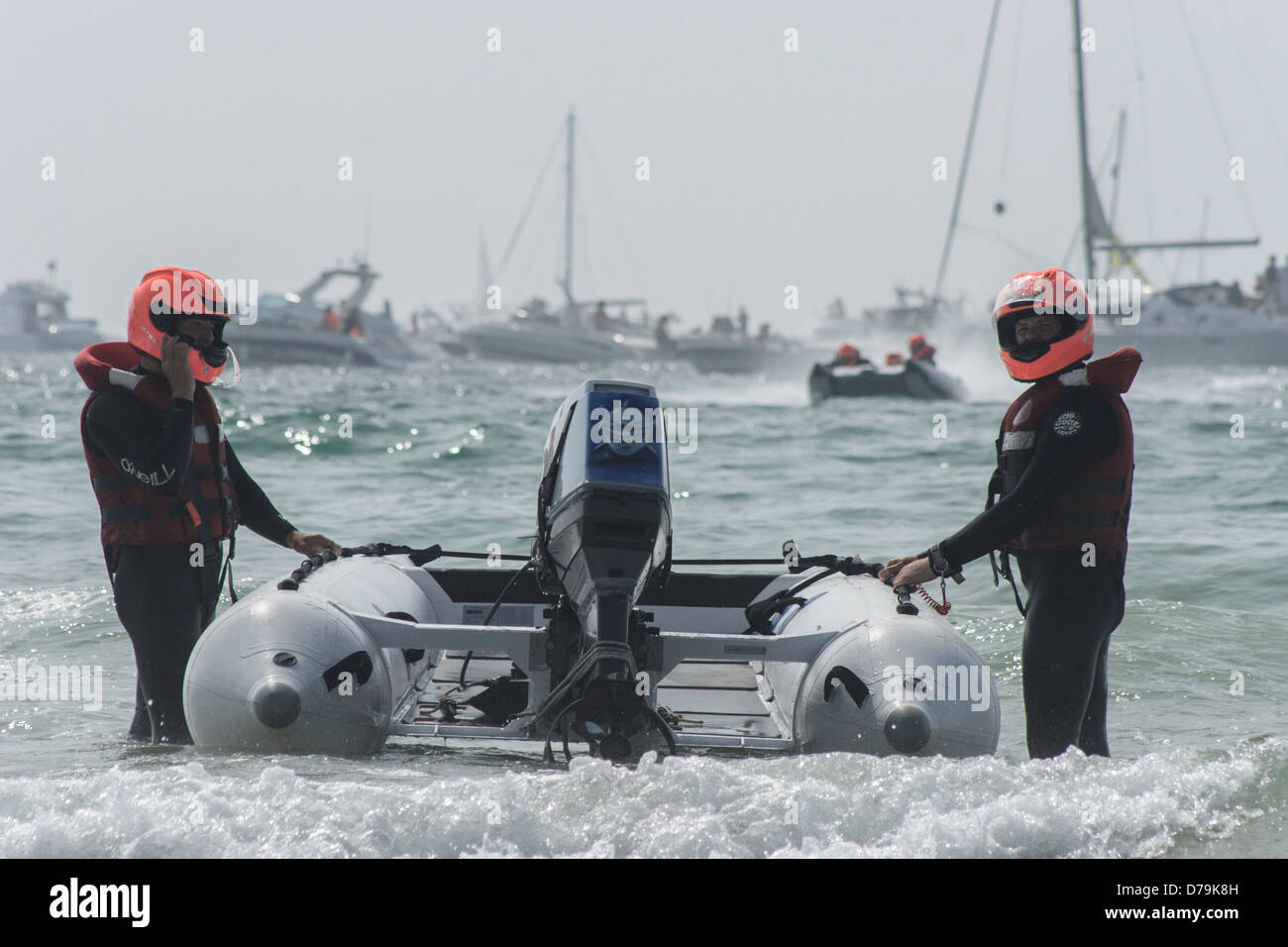 Power boats in action hi-res stock photography and images - Alamy