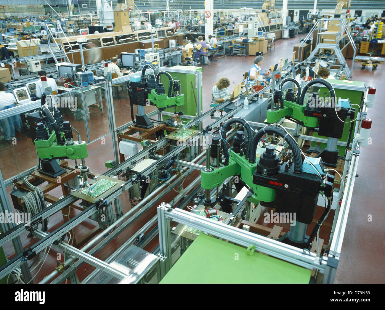 circuit board manufacture printed circuit board assembly by robotscircuit board manufacture printed circuit board assembly by robots