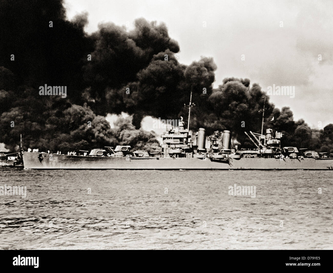 Destroy Ship Example Battleship Surveys Destruction Stock Photo - Alamy