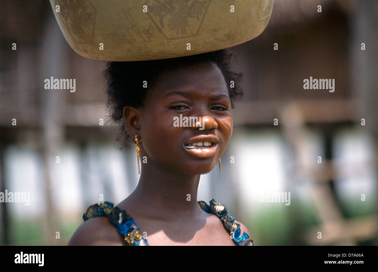 woman aguegue stilt village lake nokoume benin Stock Photo