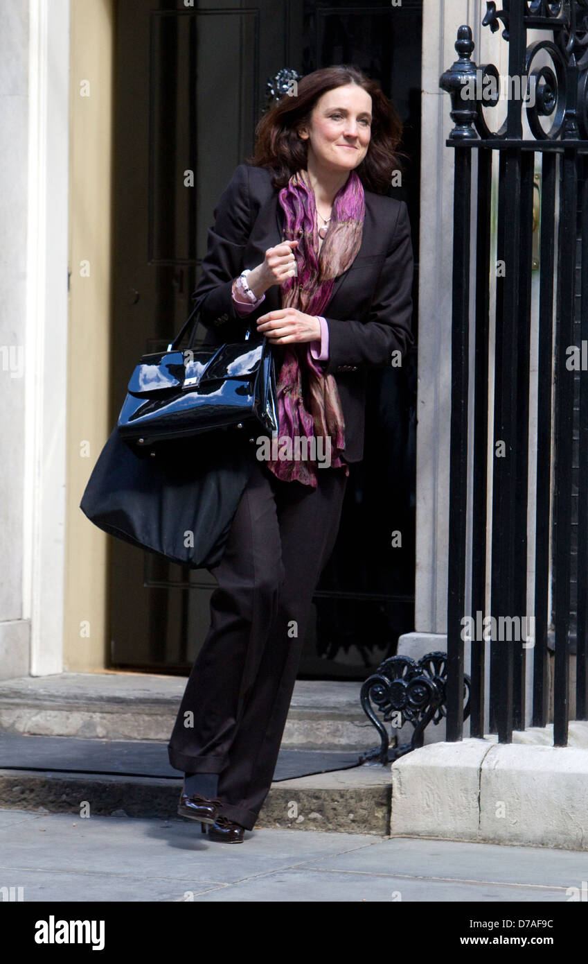 Theresa Villiers,Northern Ireland secretary,leaves the Cabinet Meeting,Downing Street,London Stock Photo