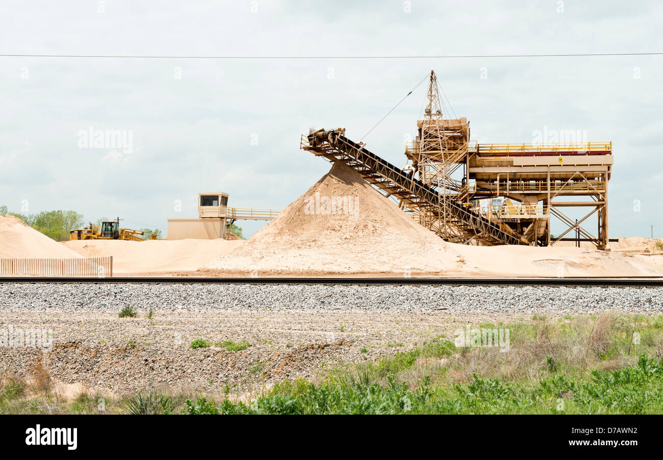 A sand processing plant in Oklahoma, USA Stock Photo Alamy