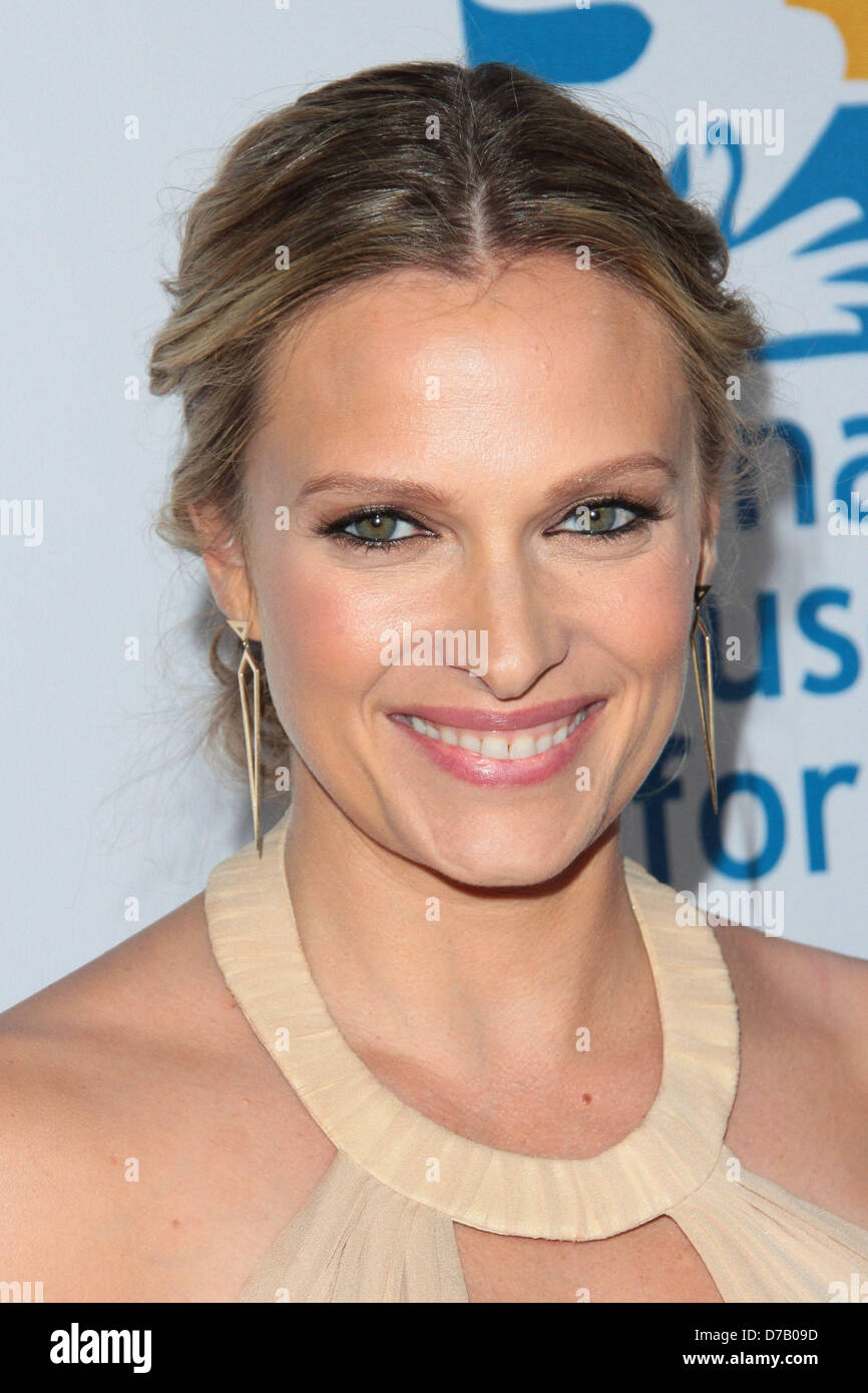 May 2, 2013 Los Angeles, California, U.S. Actress VINESSA SHAW