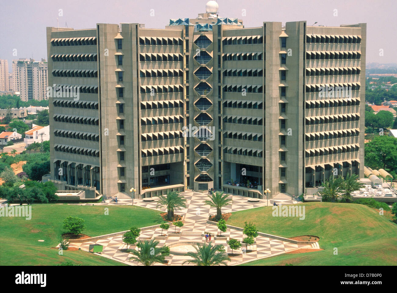 Medical school, university of tel aviv hi-res stock photography and ...