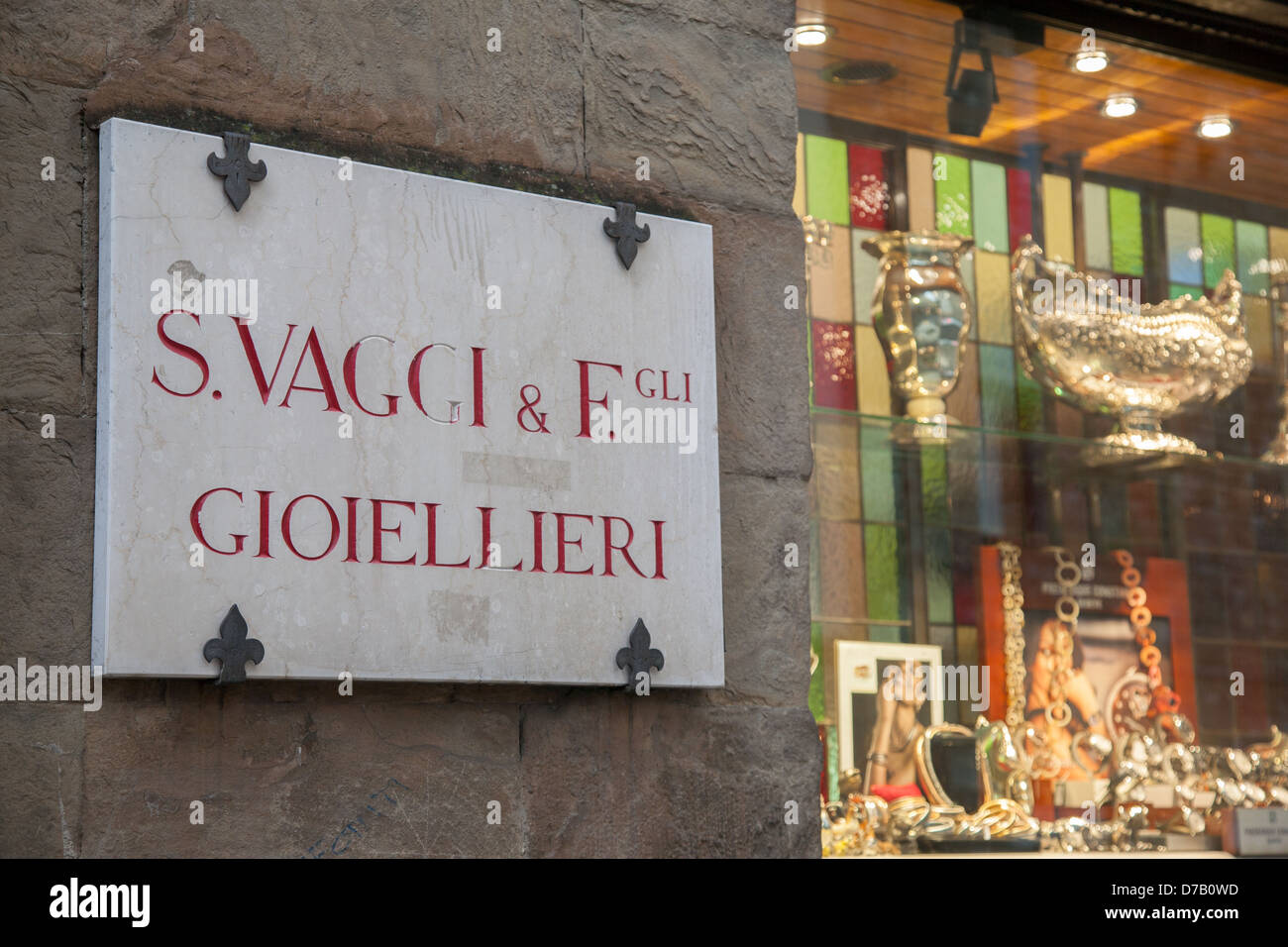 Jewelry Shop on Ponte Vecchio, Florence, Italy Stock Photo Alamy
