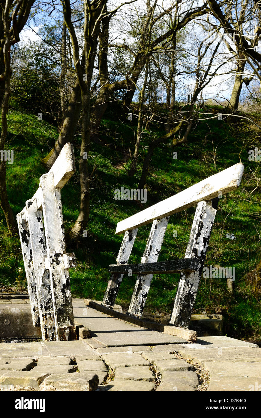 A bridge of the canal at Linthwaite in Yorkshire Stock Photo Alamy