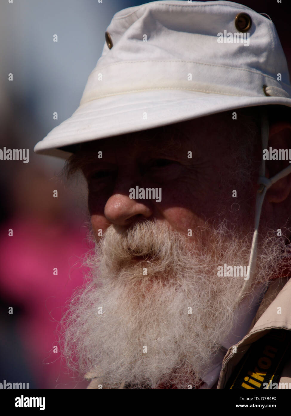 An old man with white beard hi-res stock photography and images - Alamy