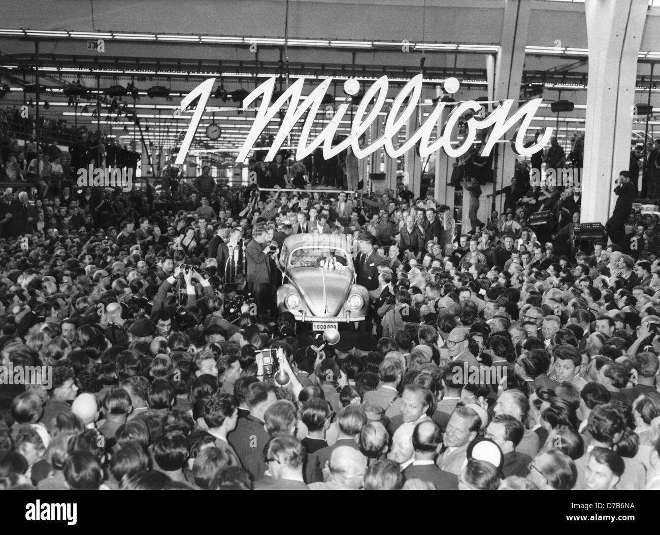 The one millionth VW Käfer is presented in Wolfsburg on the 5th of August in 1955. Stock Photo