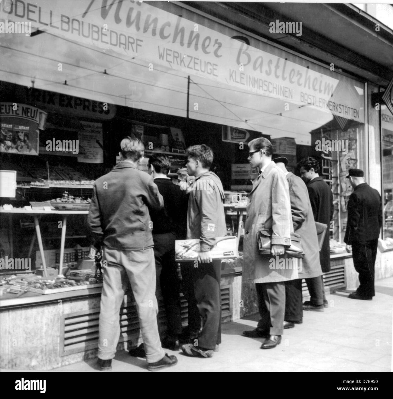 Wirtschaft do it yourself hires stock photography and images Alamy