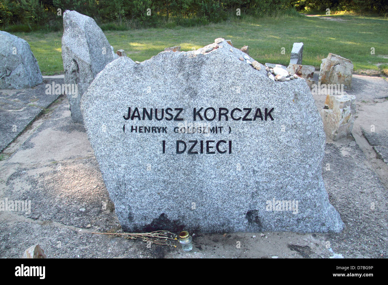 Monumental stone at Treblinka commemorating Janusz Korczak (Henryk Goldszmit) who was murdered at Treblinka extermination camp Stock Photo