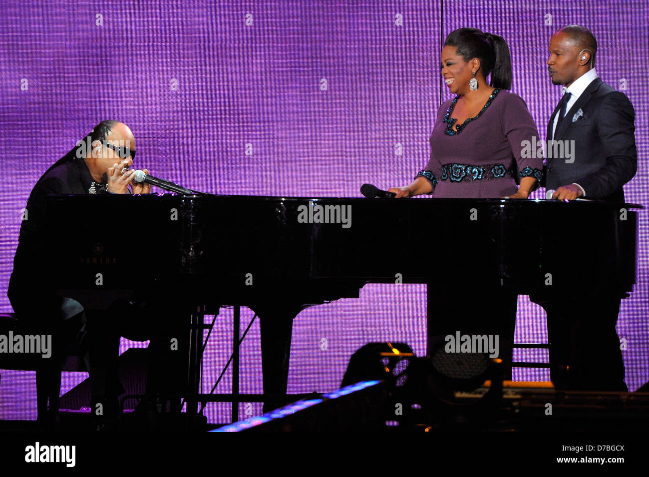 Stevie Wonder, Oprah Winfrey, and Jamie Foxx during "Surprise Oprah! A