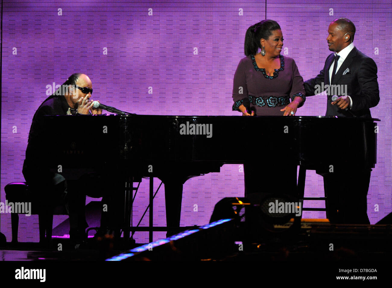 Stevie Wonder, Oprah Winfrey, and Jamie Foxx during "Surprise Oprah! A