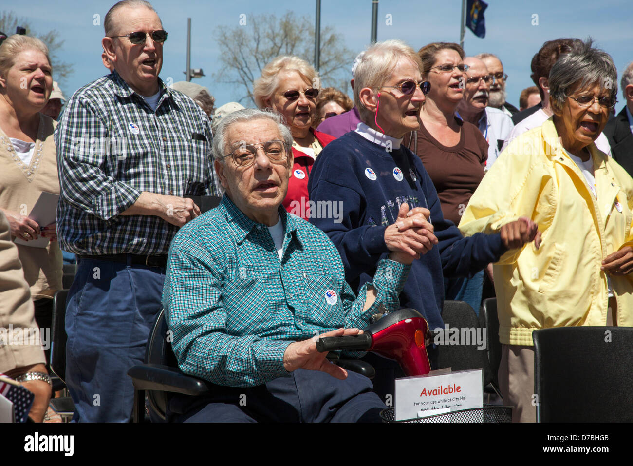 Warren, Michigan, USA. The annual National Day of Prayer observance at city hall. Credit:  Jim West / Alamy Live News Stock Photo