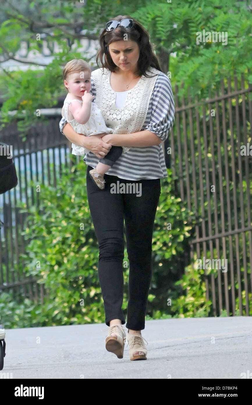 Tiffani Thiessen and daughter Harper Smith Baby Buggy Bedtime Bash held(02)