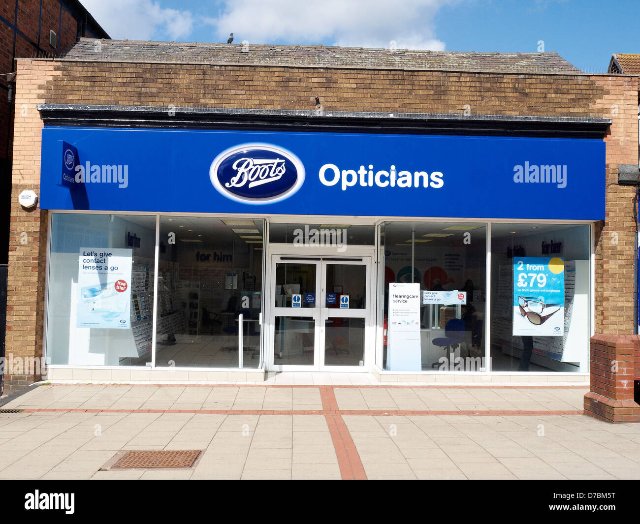 Boots opticians shop hi-res stock photography and images - Alamy