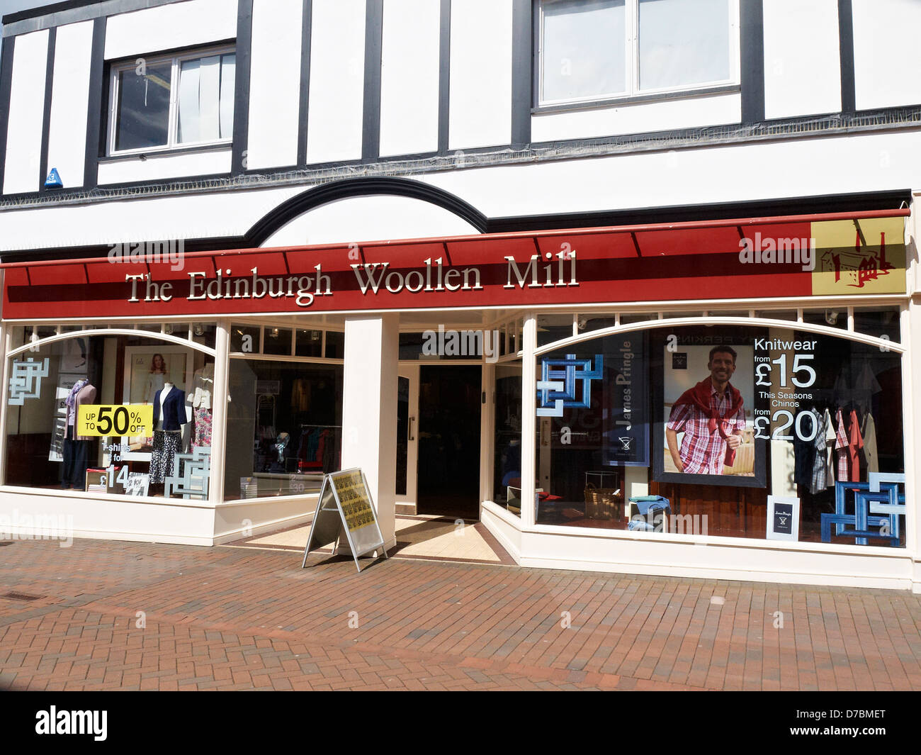 Edinburgh woollen mill shop in hi-res stock photography and images - Alamy