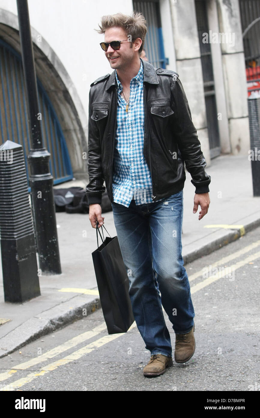 Matthew Davis leaving the SoHo Hotel London, England – 01.06.11 Stock Photo