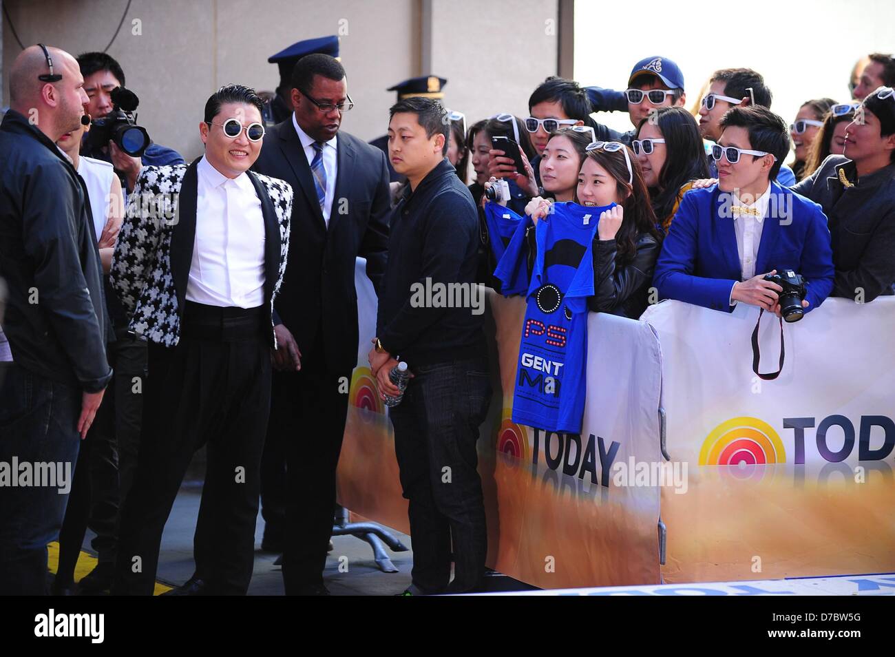 New York Usa 3rd May 2013 Psy On Stage For Nbc Today Show Toyota New York Usa 3rd May 2013 Psy On Stage For Nbc Today Show Toyota